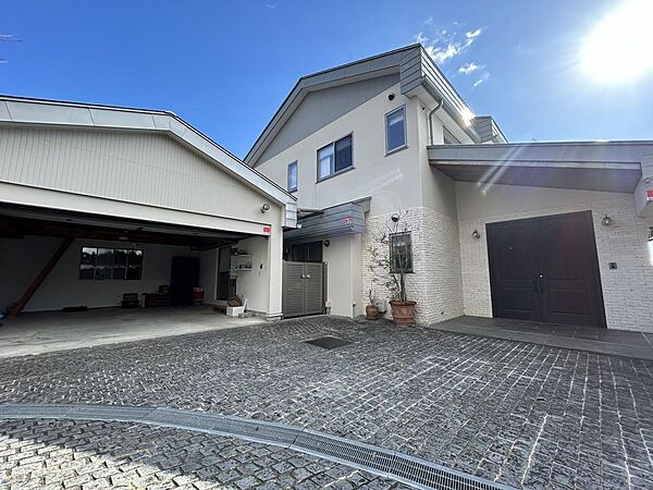 外観：314002587352