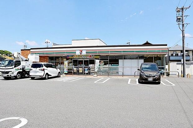 セブンイレブン　一宮浅井町大日比野店 370m