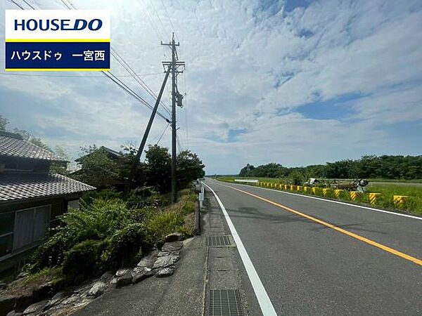 前面道路含む現地写真