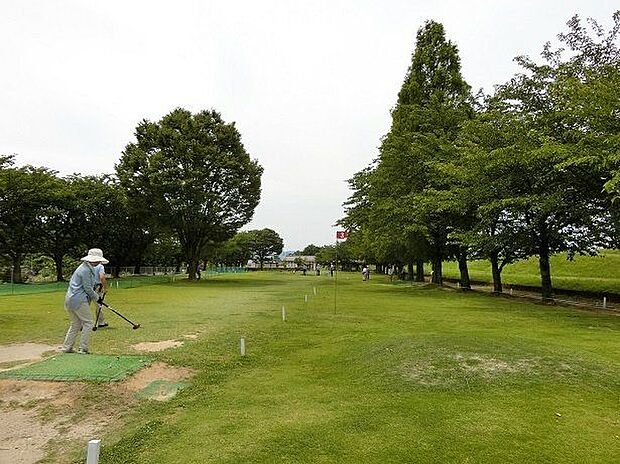 冨田山公園 680m