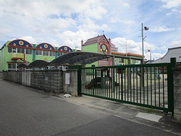 金剛幼稚園 670m