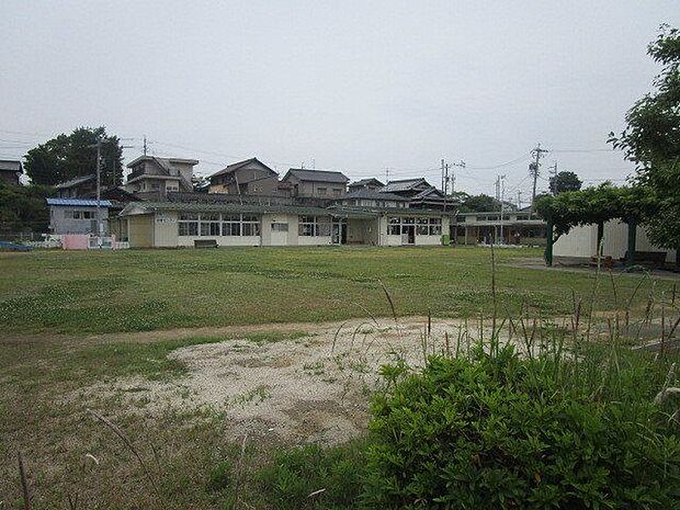 里小牧保育園 610m