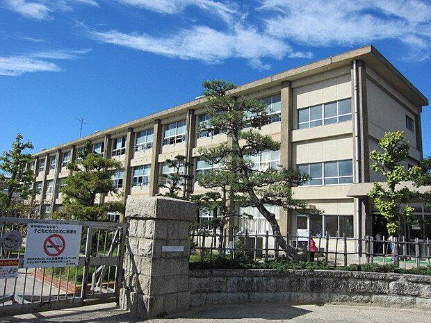 奥小学校 200m