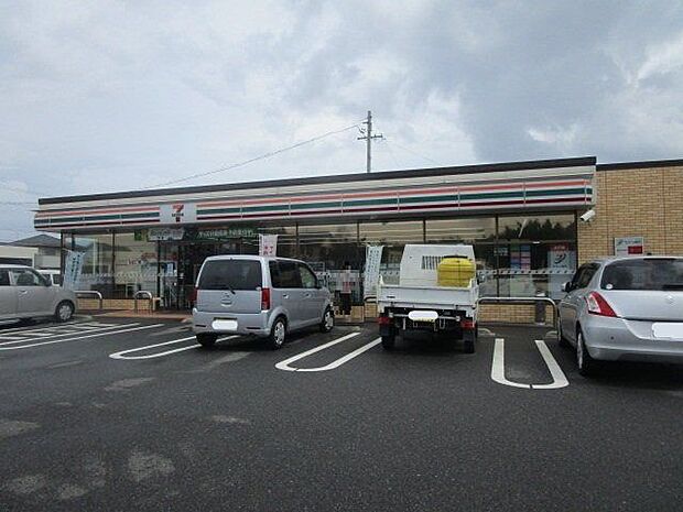 セブンイレブン 一宮萩原町高木店 1290m
