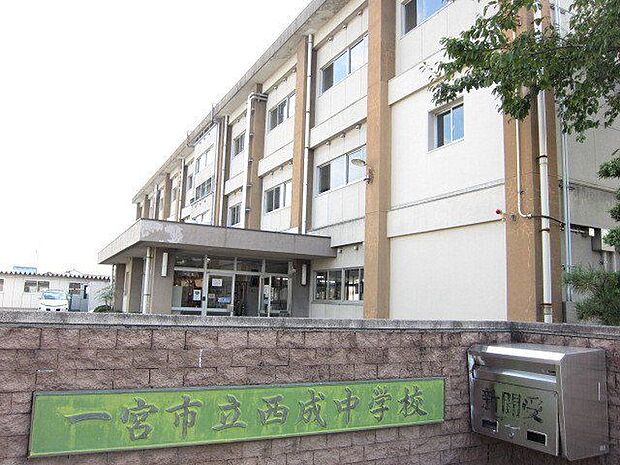 西成中学校 1400m
