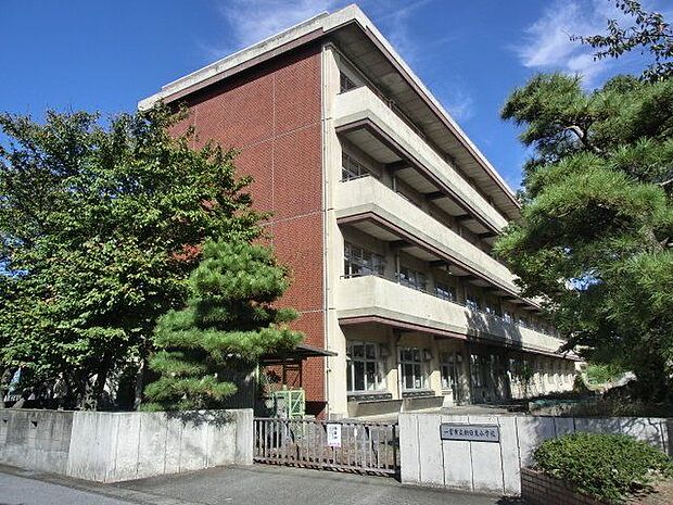 朝日東小学校 1200m