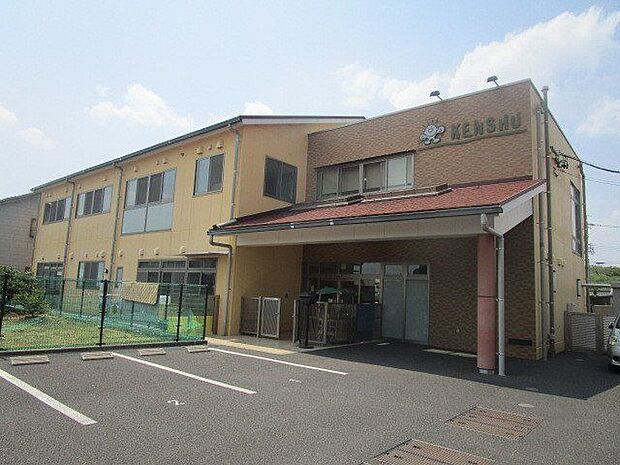 研修保育園 860m