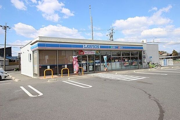 ローソン 一宮萩原町富田方店 110m