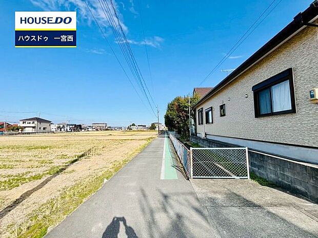 前面道路含む現地写真