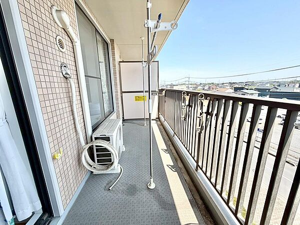 風通しが良く気持ちがいい青空が映える景色です。