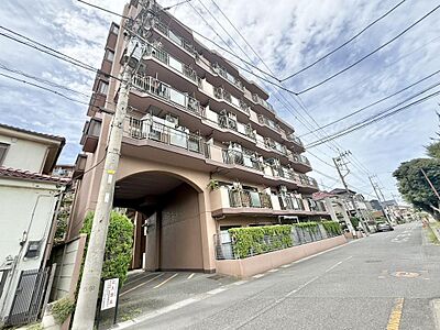 外観:立体感のあるバルコニー配置で、デザイン性の高い外観です。 外観:立体感のあるバルコニー配置で、デザイン性の高い外観です。