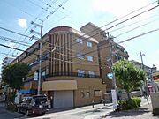 清水駅より徒歩2分 3階 築53年の賃貸物件