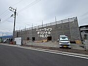平塚駅よりバス28分 徒歩5分 1階 新築の賃貸物件
