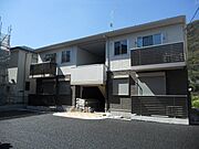 大磯駅より徒歩20分 築12年7ヶ月 2階建の賃貸物件
