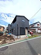 本厚木駅よりバス6分 徒歩6分 新築の賃貸物件