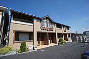 伊勢原駅よりバス4分 徒歩6分 1階 築11年5ヶ月の賃貸物件