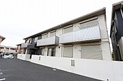 平塚駅よりバス13分 徒歩2分 1階 築17年7ヶ月の賃貸物件
