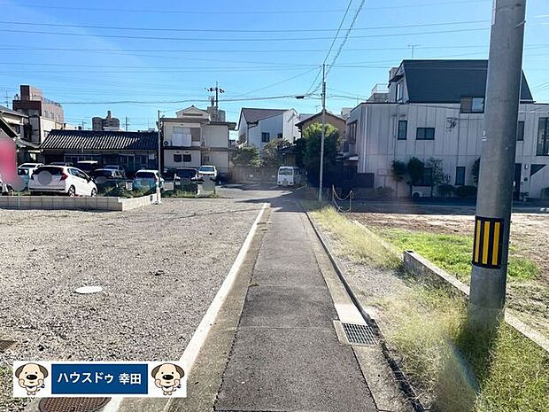 前面道路含む現地写真