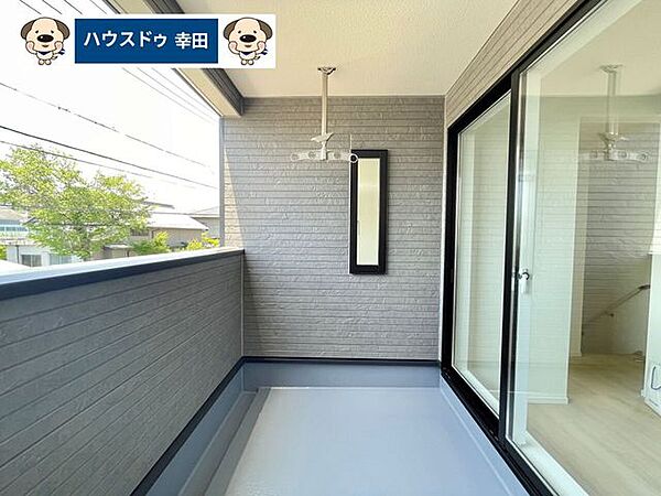 インナーバルコニーで急な雨でも安心です。