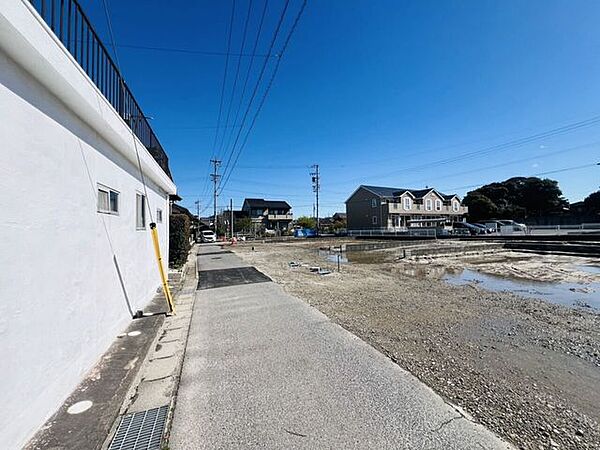 前面道路含む現地写真