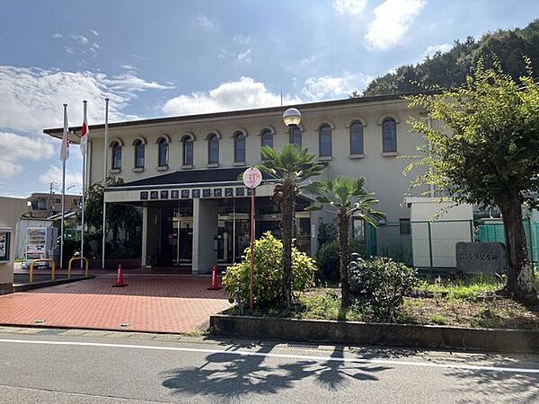岡崎市 東部市民センター8:30～17:15 730m