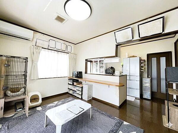 ※居住中の為、一部荷物など消しております。