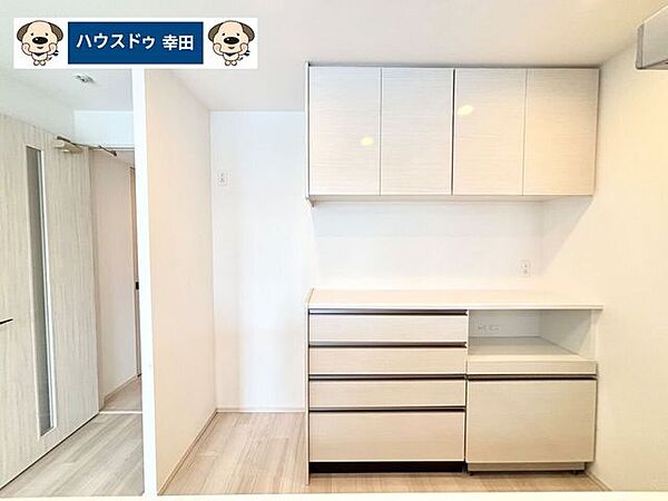 カップボード付きキッチンです