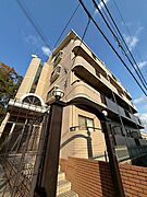 明石駅よりバス17分 徒歩3分 2階 築34年2ヶ月の賃貸物件