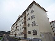 山の街駅より徒歩10分 5階 築52年5ヶ月の賃貸物件