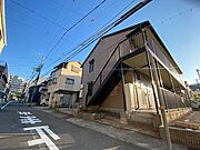 神戸駅より徒歩5分 築24年9ヶ月 2階建の賃貸物件