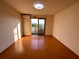 ラコリンヌダボンドンス 17 1階1Kのリビング/ダイニング