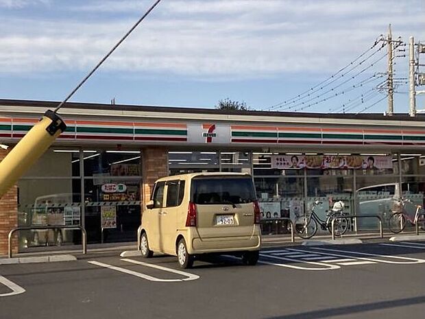セブンイレブン 加賀2丁目店 230m