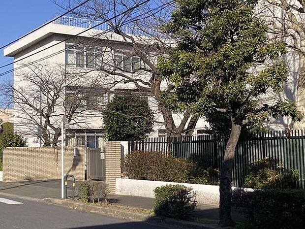東京都立淵江高校 330m