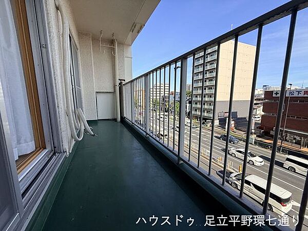 リビング/ダイニングを拡大表示