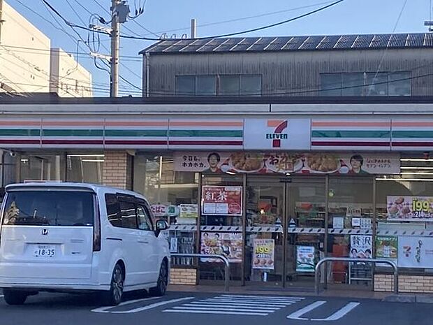 セブンイレブン　竹の塚3丁目店 630m