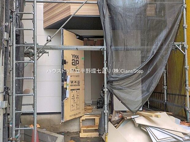 現在建築中。2026年8月上旬完成予定。完成現場で参考見学可能です。