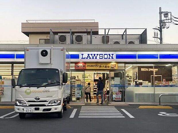 ローソン 加平2丁目店 600m