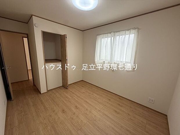 各居室はゆとりある広さで家具配置も自由自在。ライフスタイルに合わせた使い方が可能です。