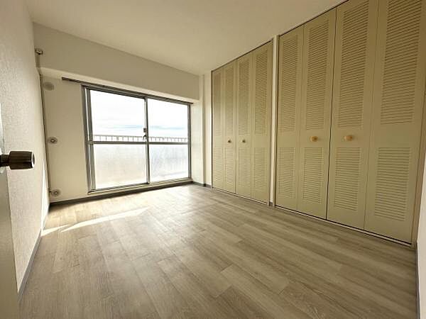 洋室5.6帖