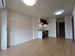 エスポアメゾンM 203 2階1LDKのリビング/ダイニング