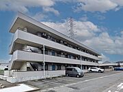 小山駅より徒歩27分 1階 築30年11ヶ月の賃貸物件