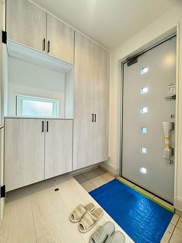 シューズボックス