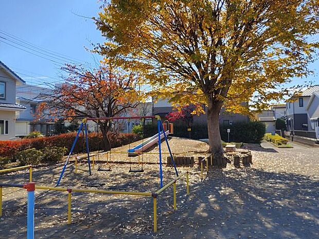 ひばり公園 390m