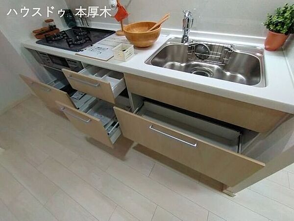 キッチン収納