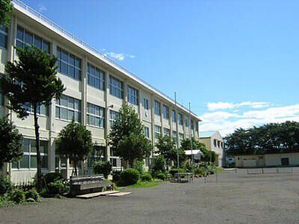 西中学校 2100m