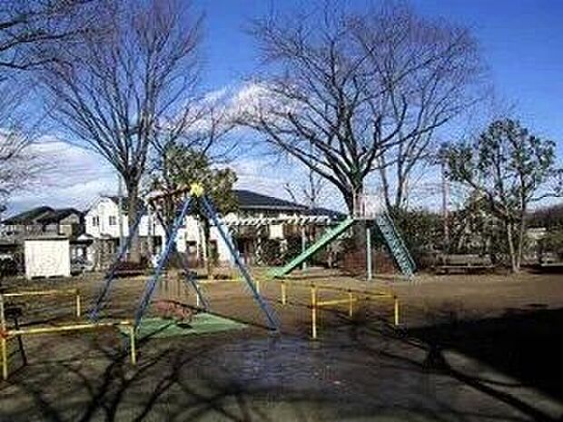 若草公園 540m