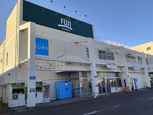 FUJI戸室店 520m