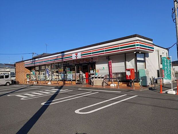 セブンイレブン厚木戸室1丁目店 710m