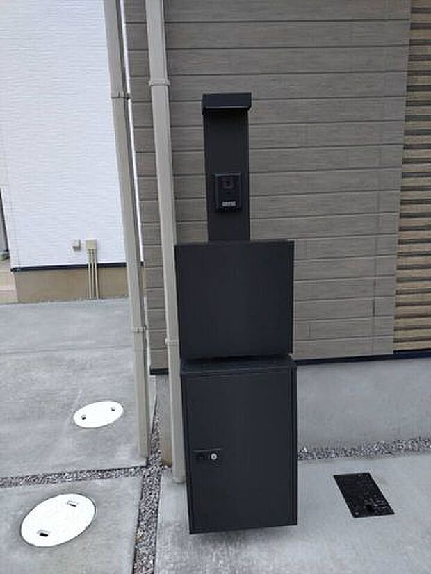 ポスト