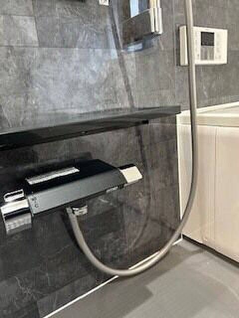 ユニットバスのカランサーモスタット付き